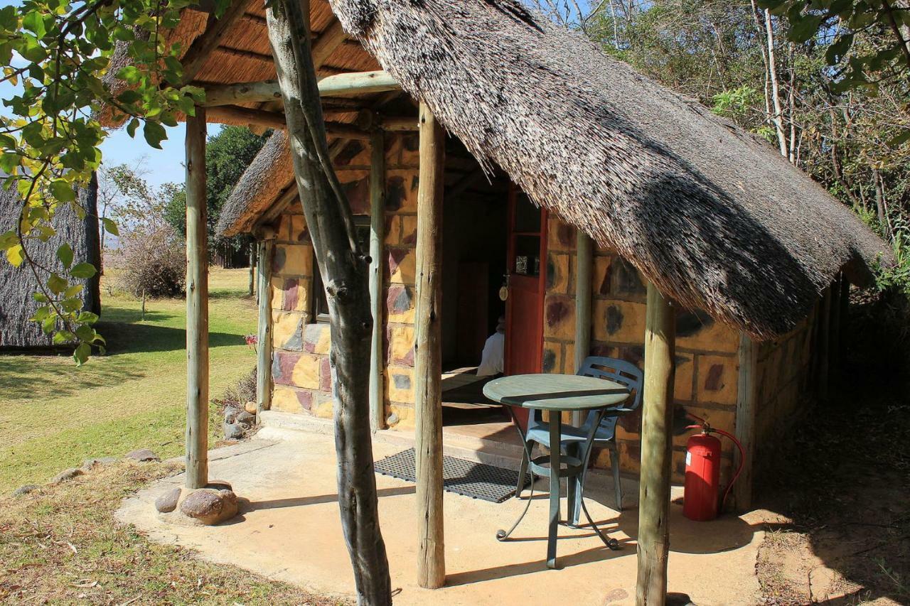 Sungubala Eco Camp Villa Bergville Exteriör bild